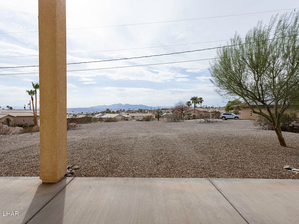 2nd image of 3006 Pepperwood Dr