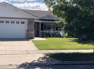 1612 N Aladdin Rd, Greenacres, WA 99016