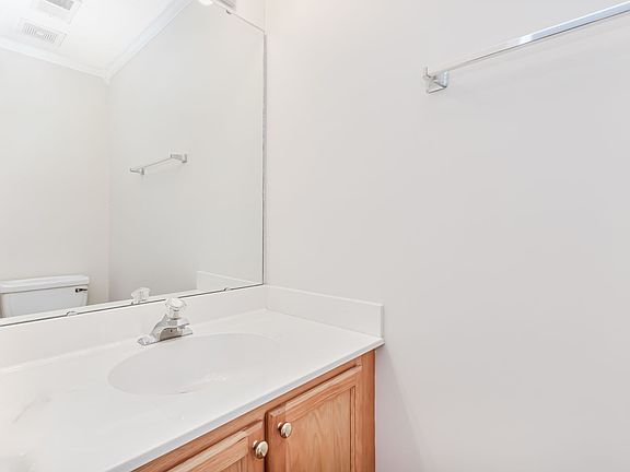 4th image of 3555 Crepe Myrtle Ct