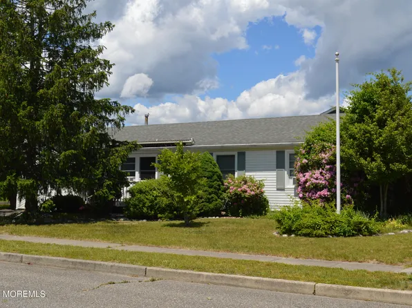 436 Cheyenne Drive, Waretown, NJ 08758