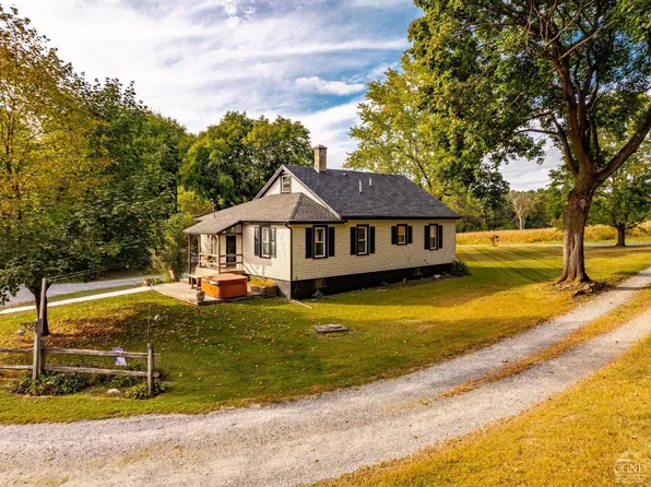 2781 Route 203, Kinderhook, NY 12106