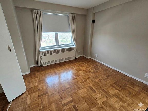 5th image of 1853 Central Park Avenue #3J