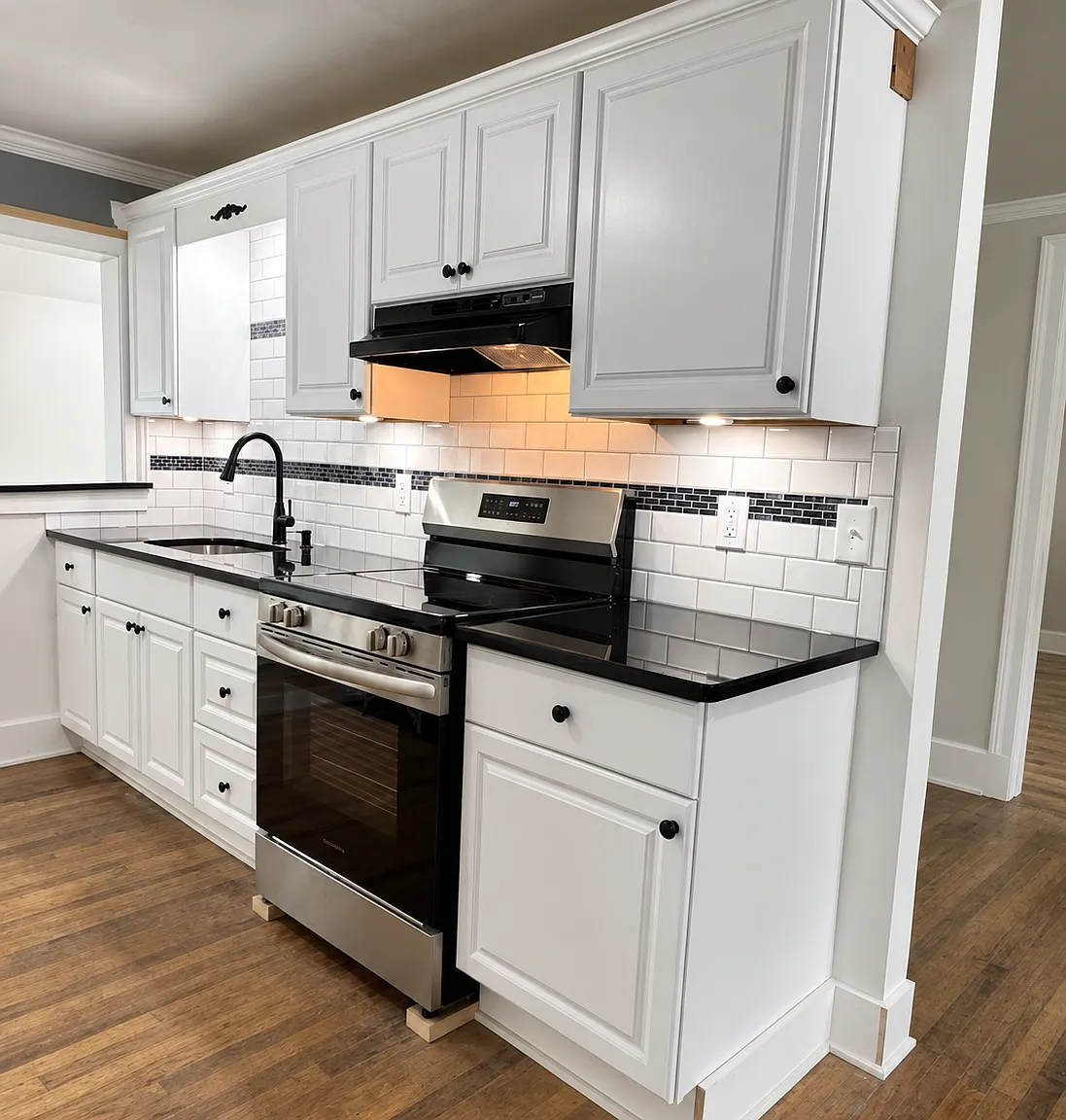 2 bed, $1,375 — Photo 2