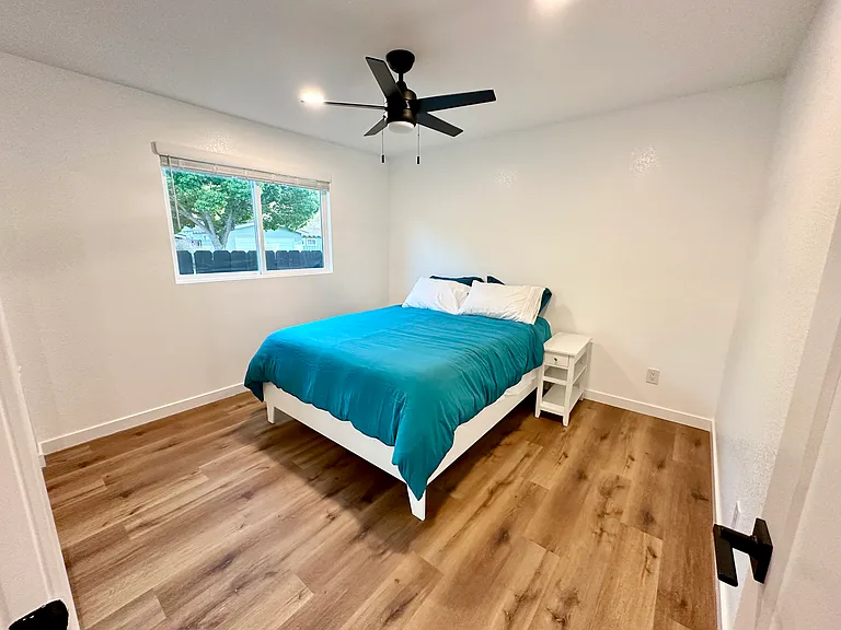 3234 Roberta Ln #2 — Photo 10
