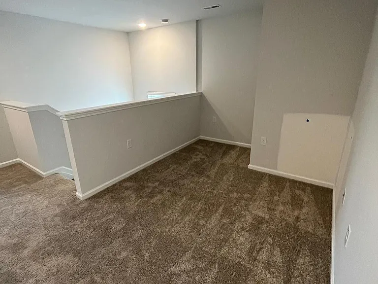 415 Parker Station Ave — Photo 32