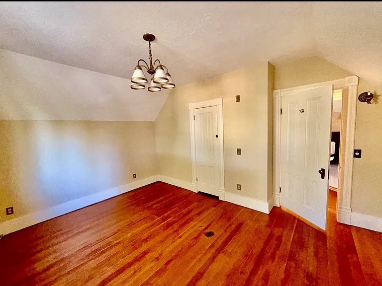 1830 6th Ave — Photo 9