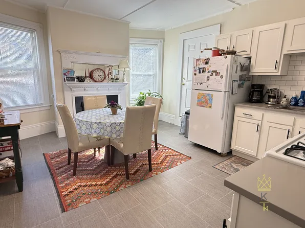 162 Babcock St, Brookline, MA