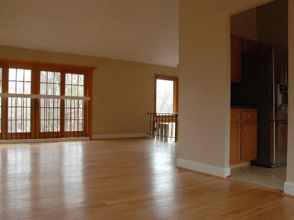 9485 Good Lion Rd, Columbia, MD 21045