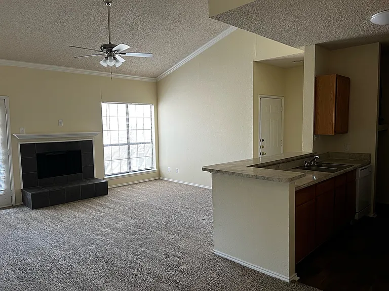 Creekview — Photo 18
