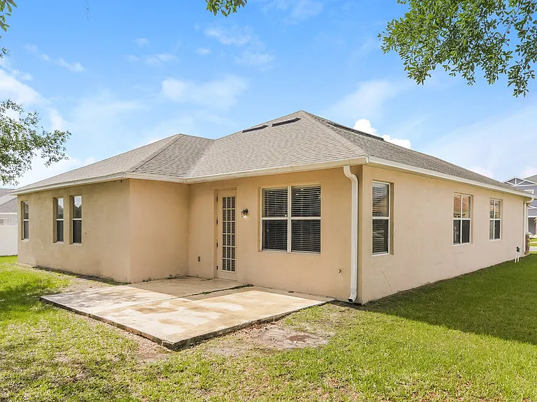 2057 Bearing Ln — Photo 16