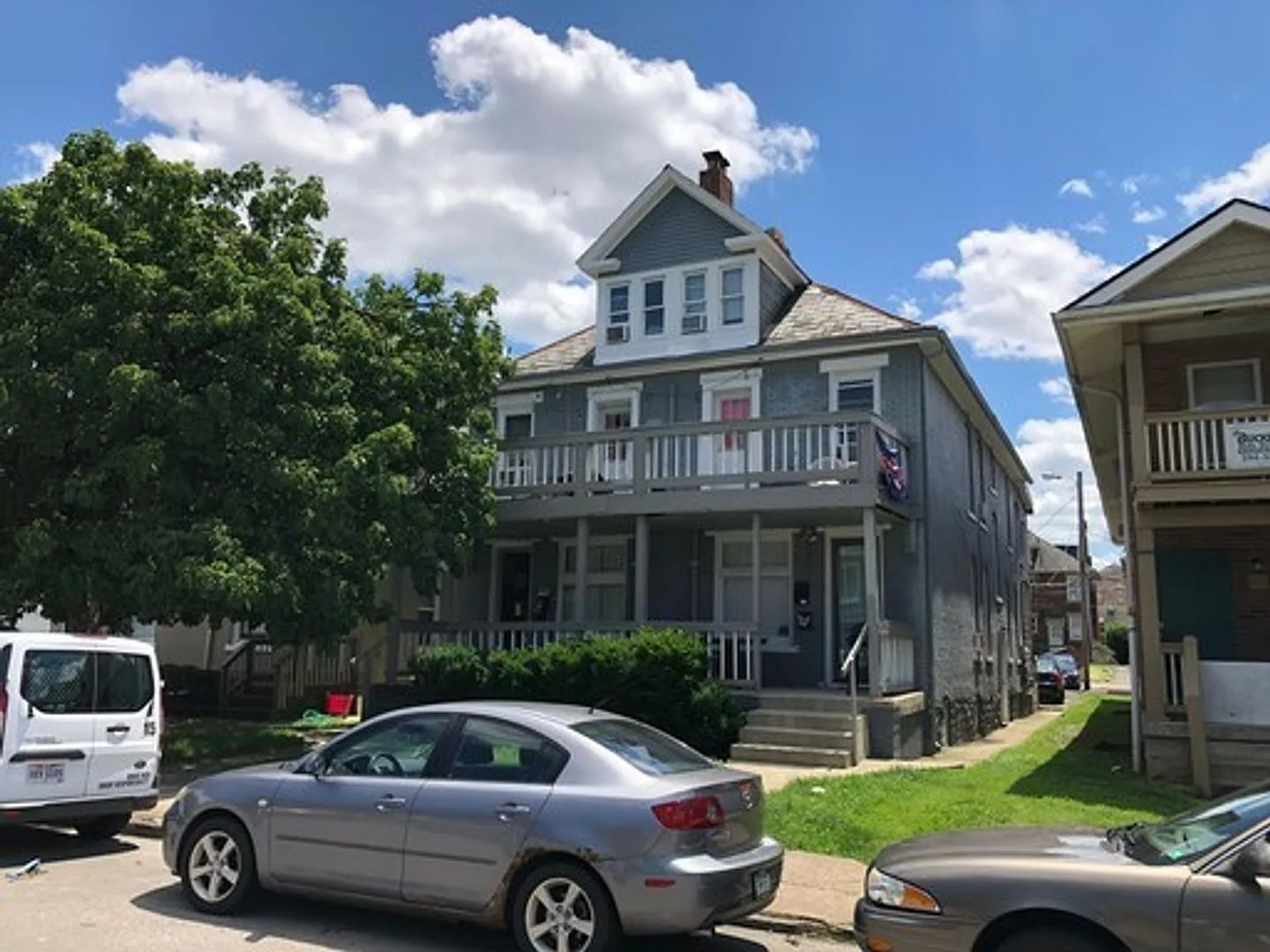 Chittenden Ave 145-147 48K — Photo 1