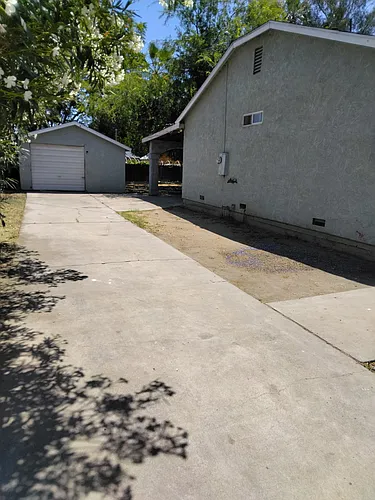 1034 N 9th St Photo 1