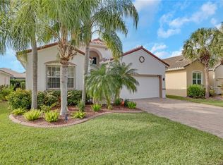 9348 Sun River WAY, ESTERO, FL 33928