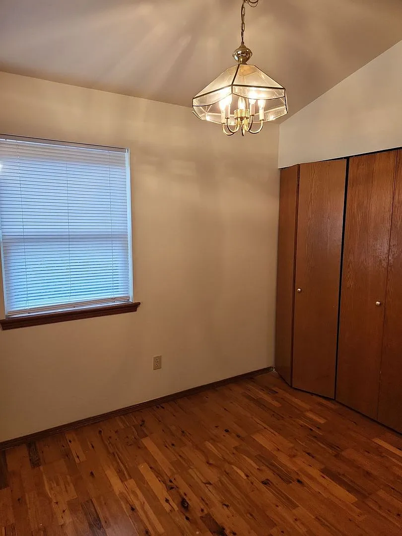 2073 Cherry St #5 — Photo 4