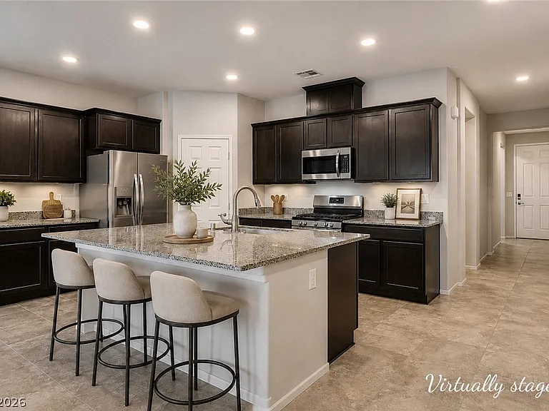 2185 Rio Rancho Pointe Pl — Photo 2
