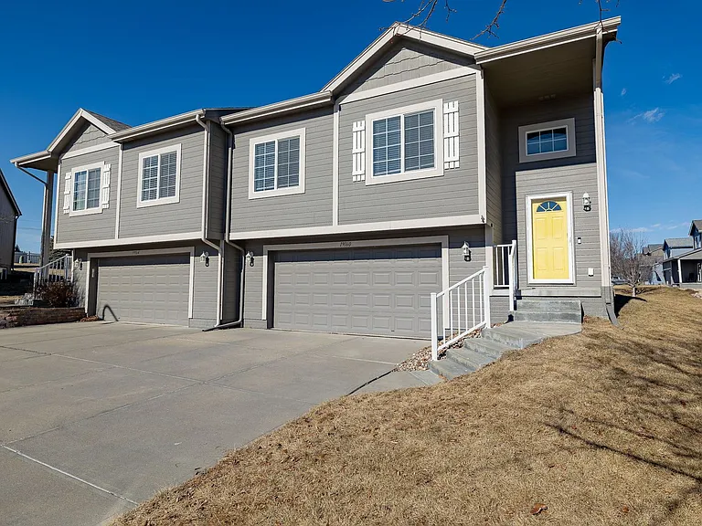 19160 Drexel Cir — Photo 3