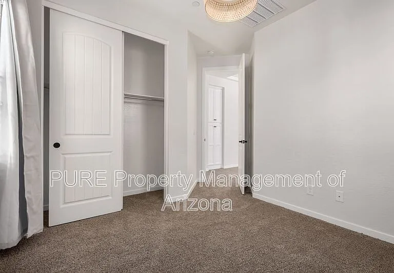 1827 S Follett Way — Photo 14