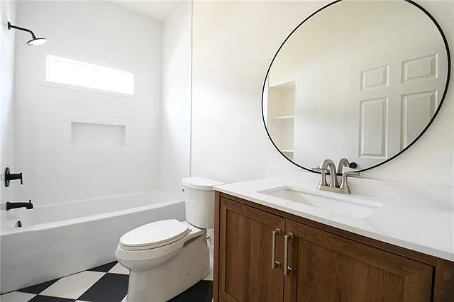 2311 Saint Anthony Street - 1A — Photo 4