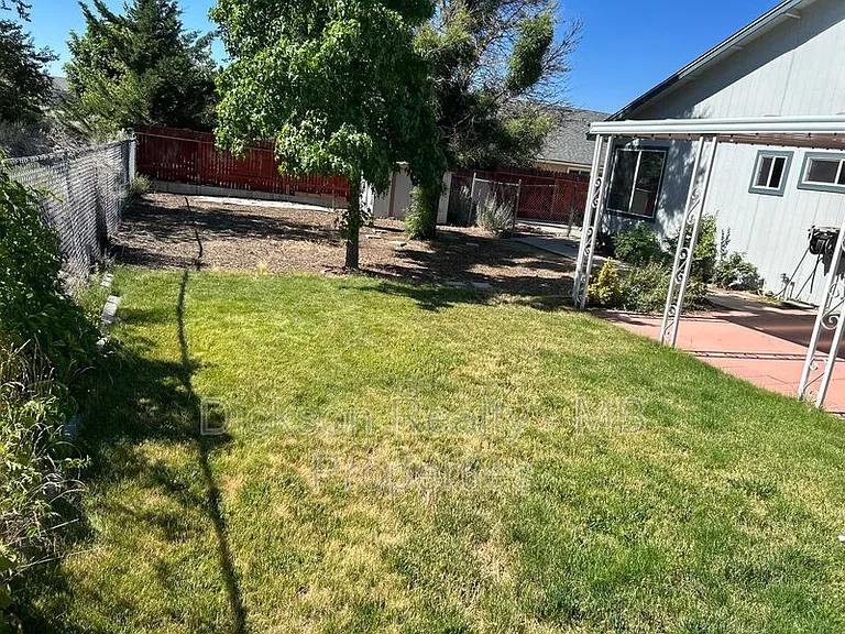 3470 Socrates Dr — Photo 16