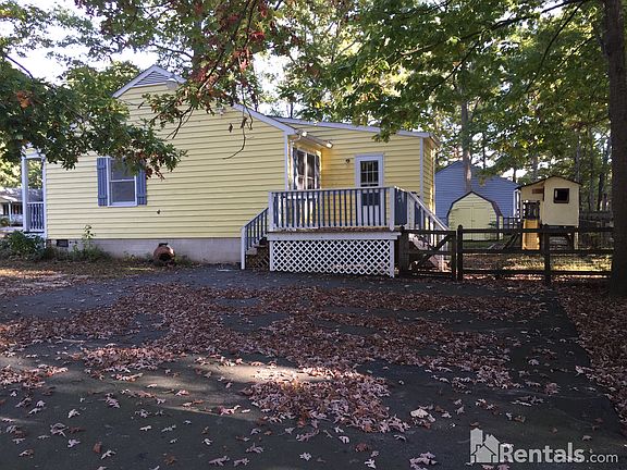 4th image of 10207 Battenburg Pl