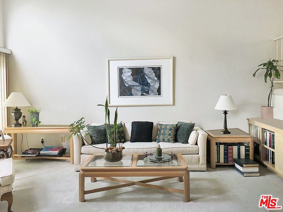 1st image of 5455 Sylmar Ave APT 2502