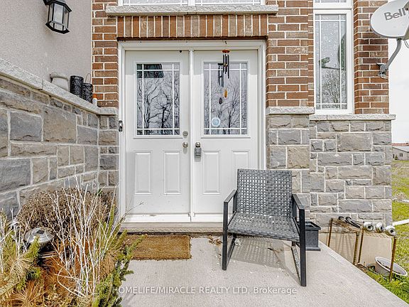 2nd image of 6 Hill St E