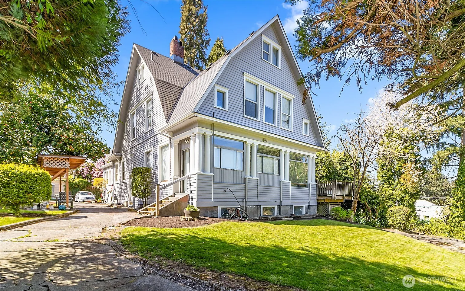 3512 Grand Avenue photo 1