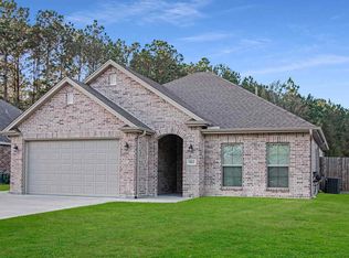 5113 Wheeler Rd, Lumberton, TX 77657