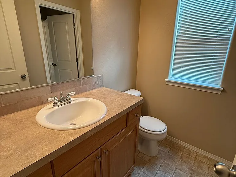 1296 SW Mill Pond Pl #300 — Photo 15
