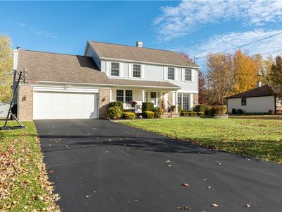 3105 Baker Rd, Orchard Park, NY, 14127
