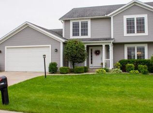 14888 Copper Penny Dr, Granger, IN 46530