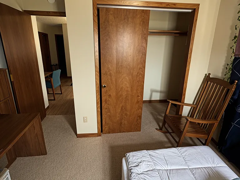 535 Flats — Photo 7