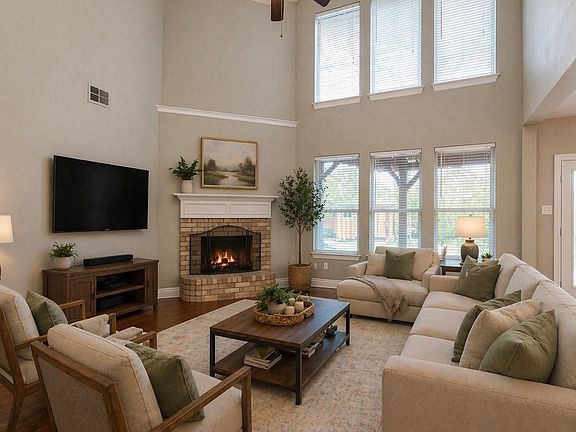 3rd image of 2907 Abby Ln