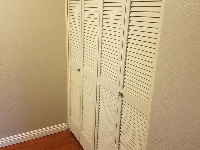 7405 Charmant Dr #2124 — Photo 13
