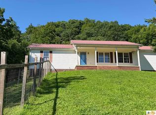 430 Deer Valley Rd, Burkesville, KY 42717