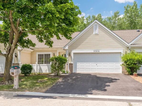 20908 W Chinaberry Ct, Plainfield, IL 60544