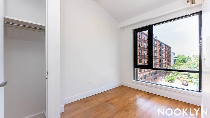 Rented by Nooklyn NYC LLC | media 8