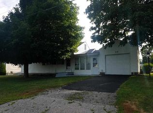 518 S State Route 94, Stronghurst, IL 61480