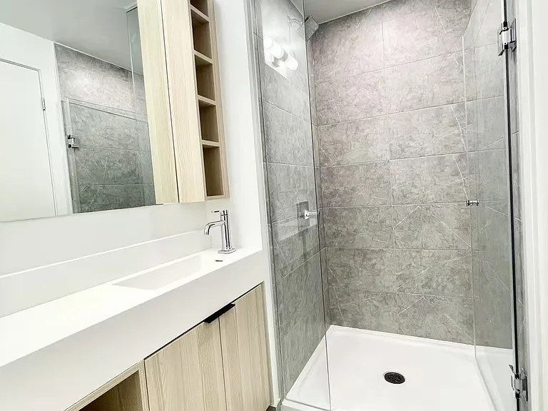 252 Church St #2112 — Photo 5