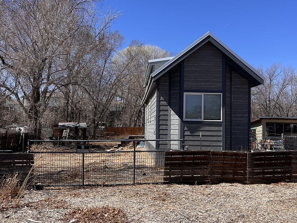 1st image of 542 Dameron Dr #C