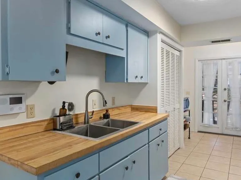 3826 N Briarberry Point — Photo 5