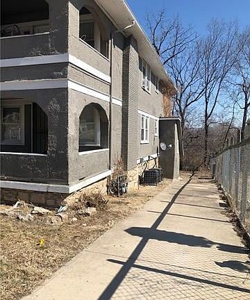 2nd image of 4229 Virginia Ave