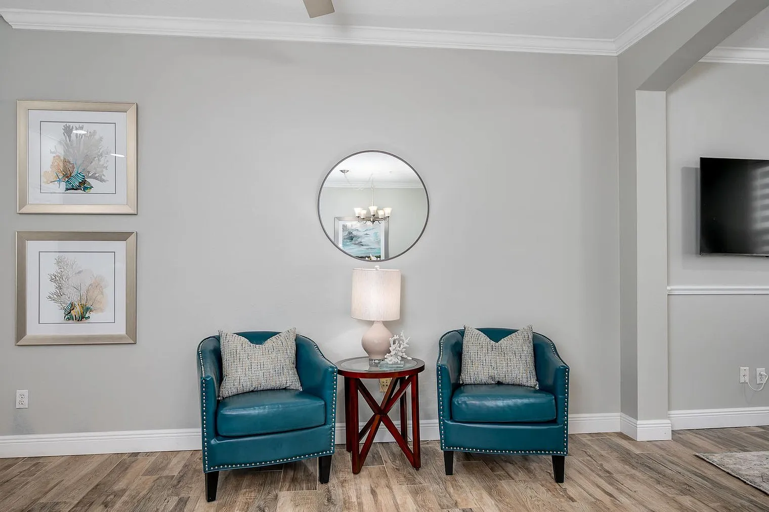 3 bed, 2.0 bath, 1550 sqft, $3,638 — Photo 3