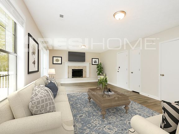 4th image of 3034 Medina Dr