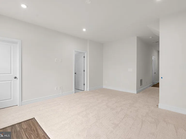 103 Checkerspot Way — Photo 4
