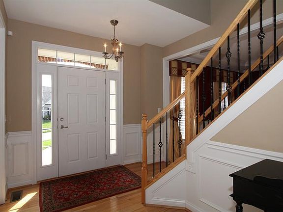 4th image of 896 Ashridge Ct