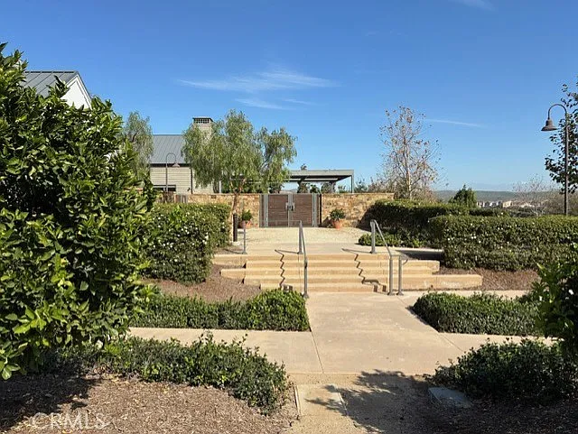 2625 Verna #104 — Photo 24