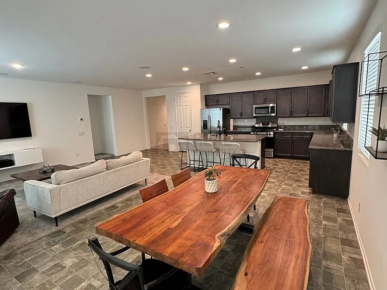 3071 Homeward St — Photo 11