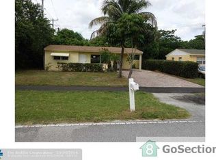 407 Seminole Dr, Lake Worth, FL 33462