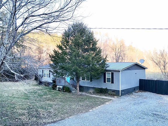 2nd image of 5425 Old Creek Rd